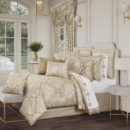 Sezanne comforter set